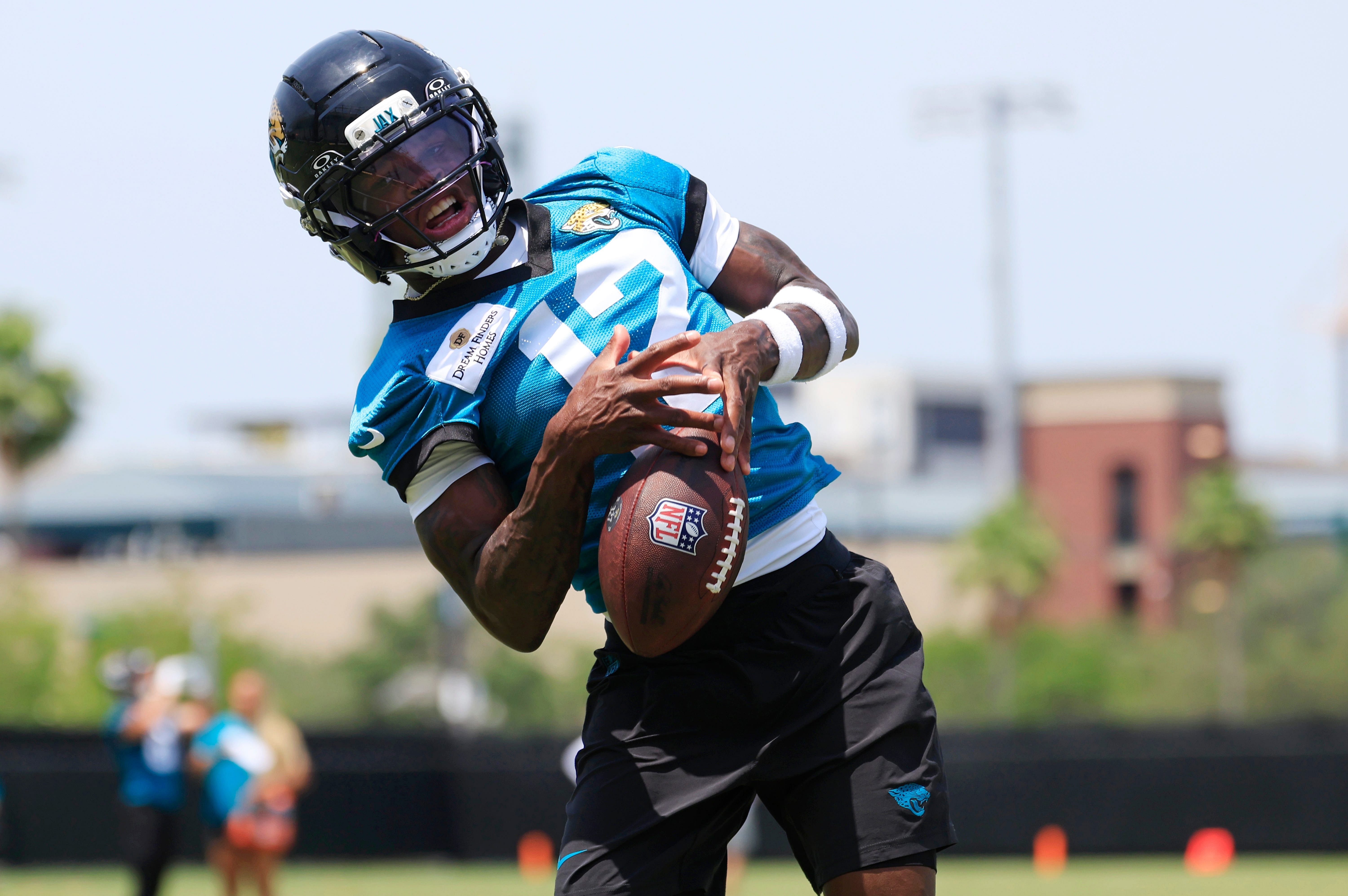 Jacksonville Jaguars star Travis Hunter - Source: Imagn